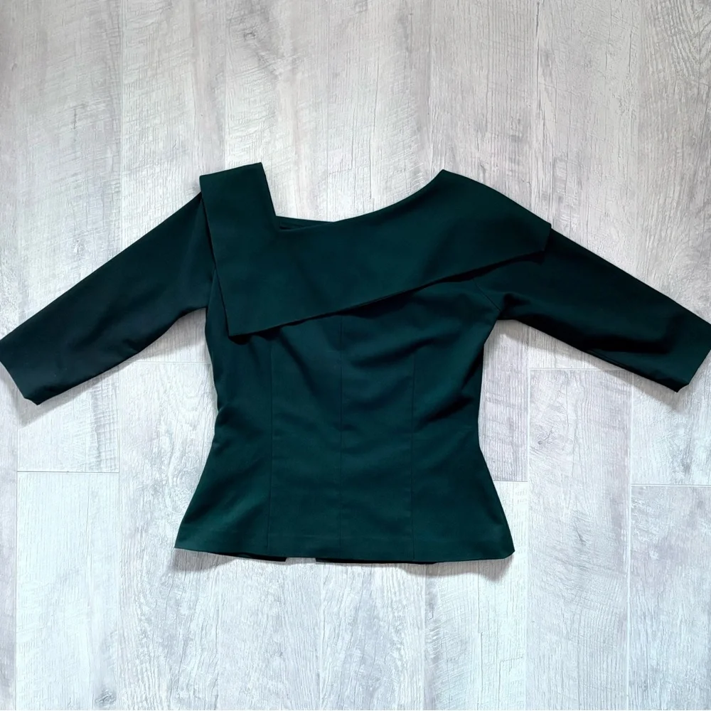 bespoke skirt suit 🏙️